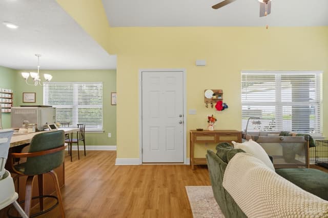 331 Cardinal Cove Ct, Pensacola FL 32504 photo 5