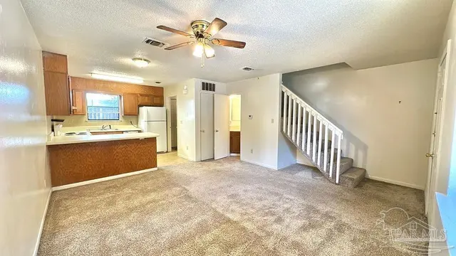 3305 Brainerd St property photo