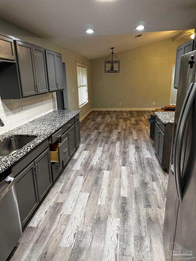 6358 Dixie Rd, Milton FL 32570 photo 12