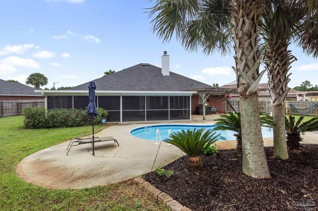 6384 Old Harbor Ct, Gulf Breeze FL 32563 photo 3