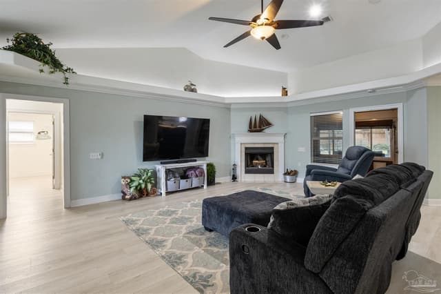 6384 Old Harbor Ct, Gulf Breeze FL 32563 photo 9