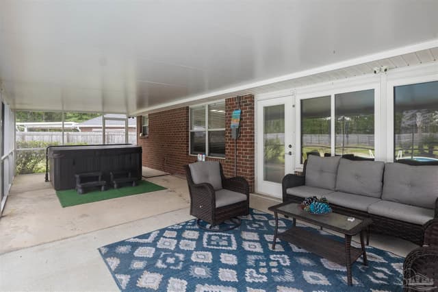 6384 Old Harbor Ct, Gulf Breeze FL 32563 photo 4