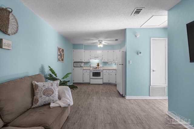 1301 Redwood Ln # F, Gulf Breeze FL 32563 photo 7