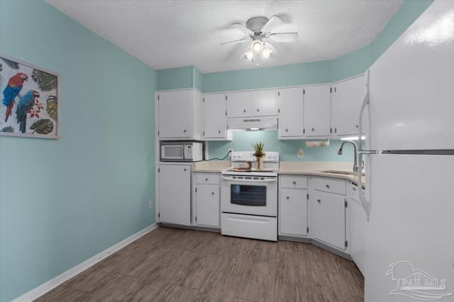 1301 Redwood Ln # F, Gulf Breeze FL 32563 photo 8