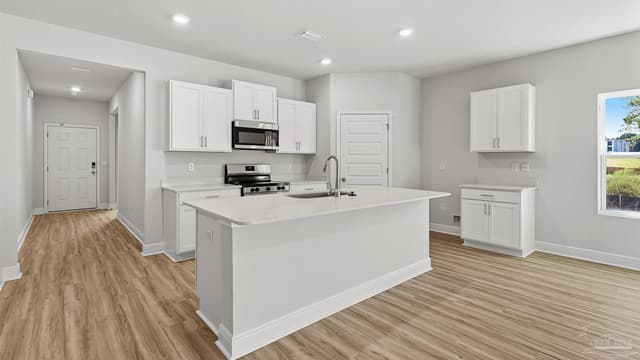 5860 Tripletail Dr, Milton FL 32583 photo 3