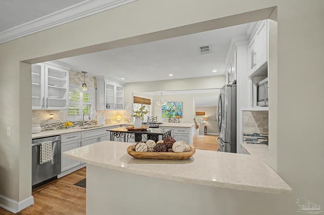 100 San Carlos Ave, Gulf Breeze FL 32561 photo 5