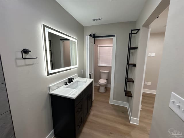 721 W Jordan St, Pensacola FL 32501 photo 9