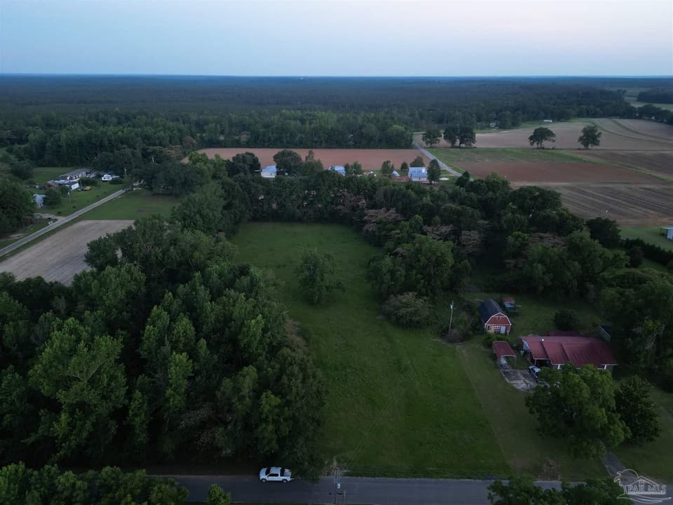 6701 Camp Henderson Rd, Jay FL 32565 photo 1