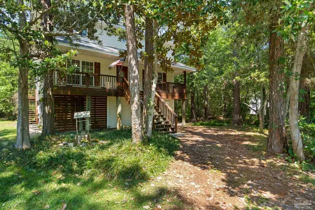 1026 Woodlore Cir property photo