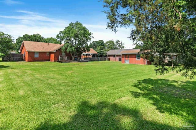 910 E Horner St, Atmore AL 36502 photo 27