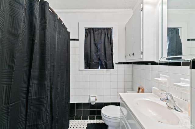 910 E Horner St, Atmore AL 36502 photo 12