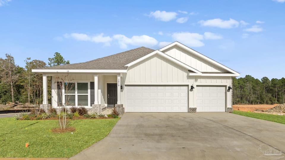 5668 Grit St, Milton FL 32570 photo 1