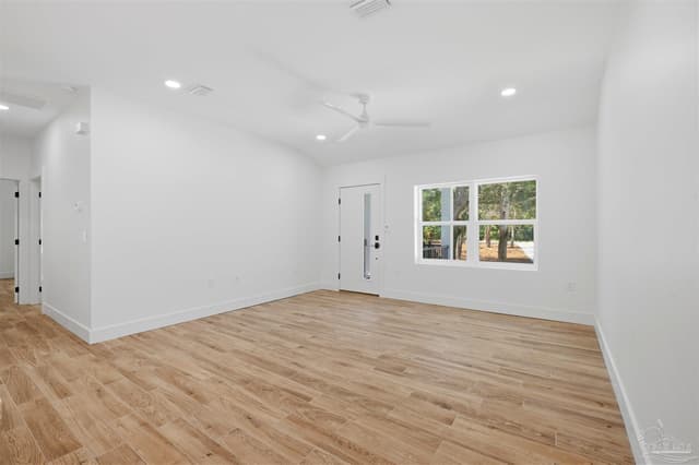 5456 Spruce St, Gulf Breeze FL 32563 photo 8