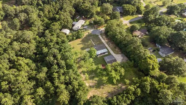 464 Tall Pines Rd property photo