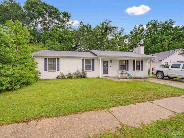 751 Brook Meadow Ln, Pensacola FL 32514 photo 2