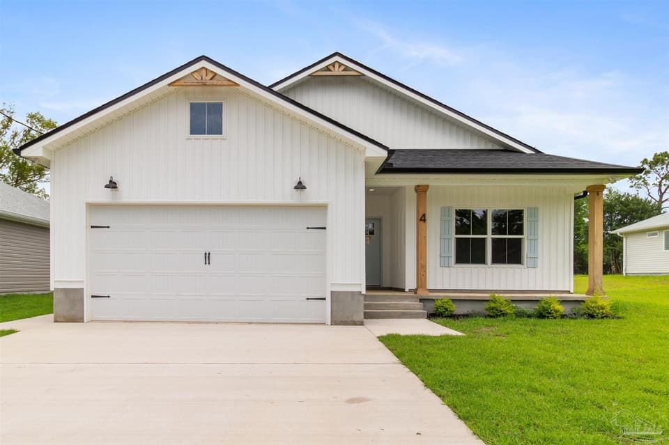 4 Coweta Rd, Cantonment FL 32533 photo 1