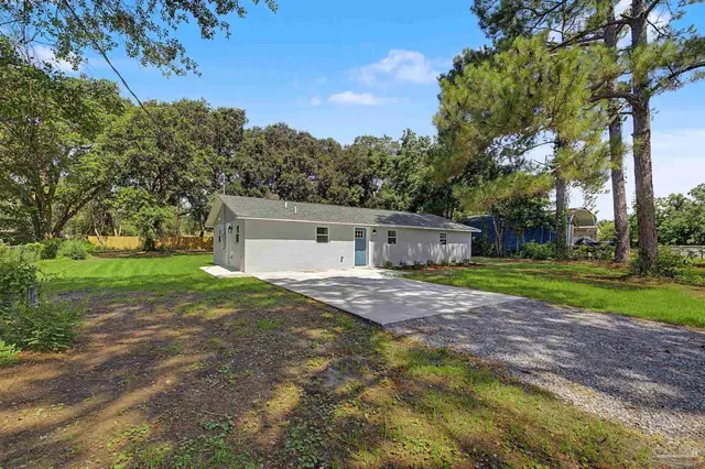 7265 Lockhart St property photo