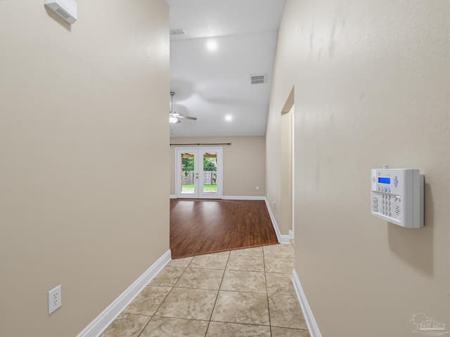 5567 Jones St, Milton FL 32570 photo 6