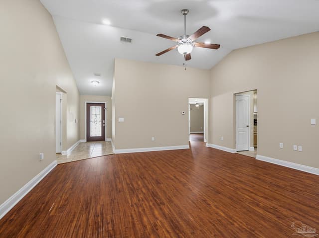 5567 Jones St, Milton FL 32570 photo 9