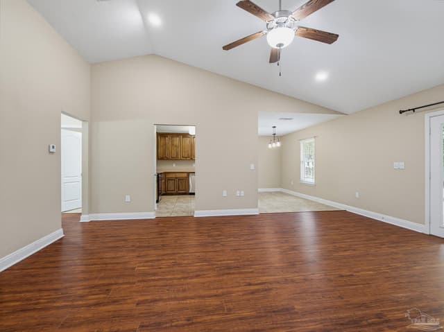 5567 Jones St, Milton FL 32570 photo 11