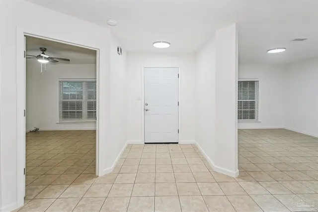 5100 Bradford Dr property photo