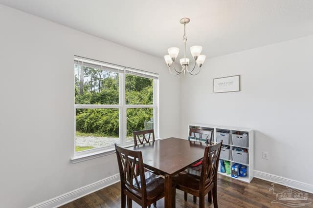 376 Hilburn Ln, Pensacola FL 32504 photo 7