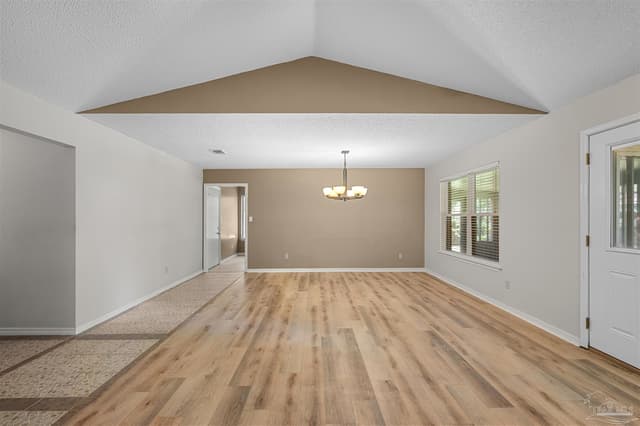 550 Hummingbird Dr, Pensacola FL 32514 photo 7