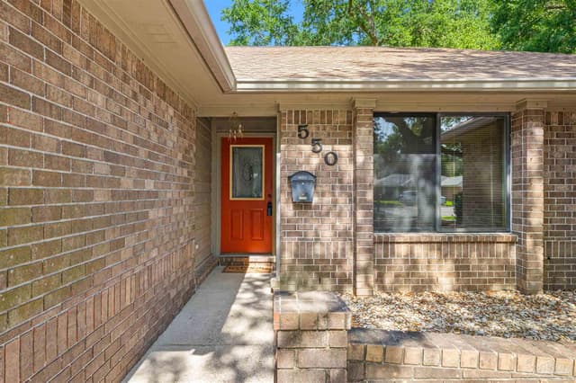 550 Hummingbird Dr, Pensacola FL 32514 photo 3