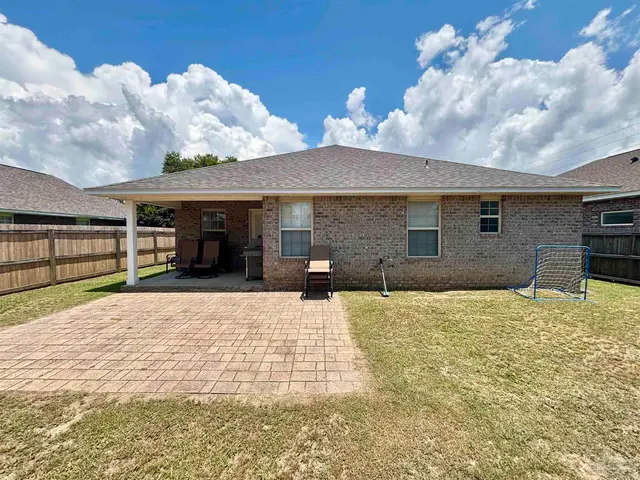 5089 Covington Dr property photo