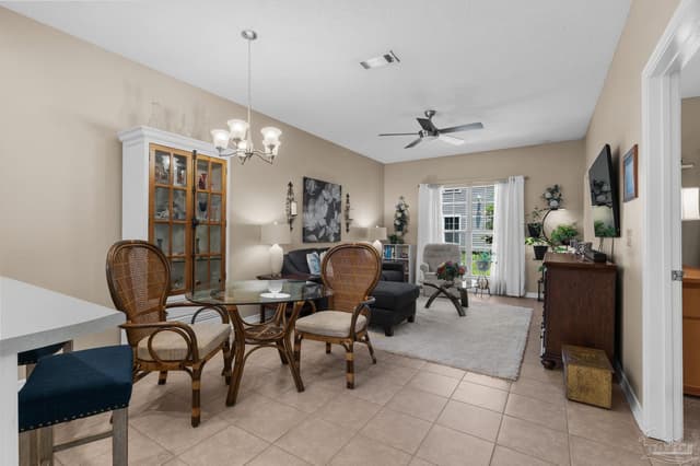 7101 Joy St # k3, Pensacola FL 32504 photo 4