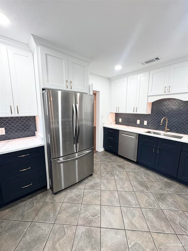 1650 N A St, Pensacola FL 32501 photo 12