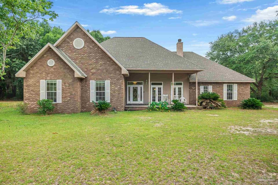 9069 Hay Meadow Rd, Milton FL 32583 photo 1