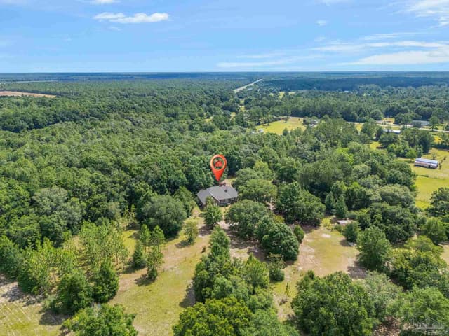 9069 Hay Meadow Rd, Milton FL 32583 photo 10