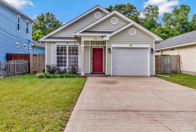 1010 E Scott St, Pensacola FL 32503 photo 2