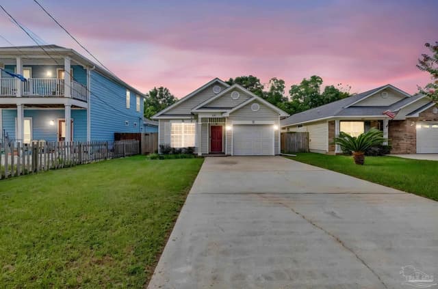 1010 E Scott St, Pensacola FL 32503 photo 3