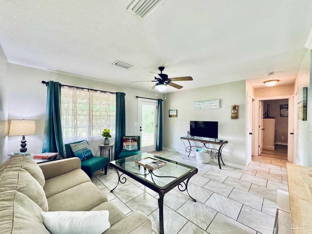 5911 N Airport Rd, Milton FL 32583 photo 5