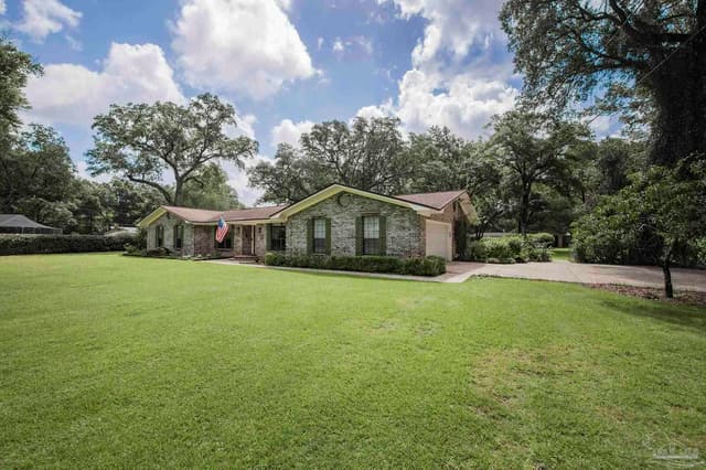 6027 Spanish Oak Dr, Pensacola FL 32526 photo 2