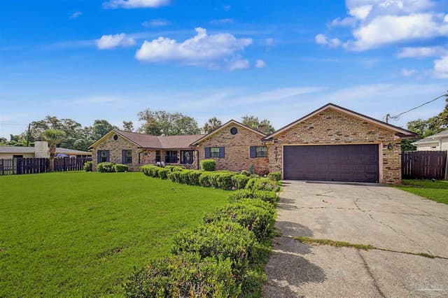 2017 E Cross St, Pensacola FL 32503 photo 9