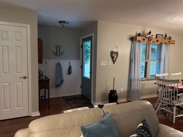 1238 Tate Rd, Cantonment FL 32533 photo 9