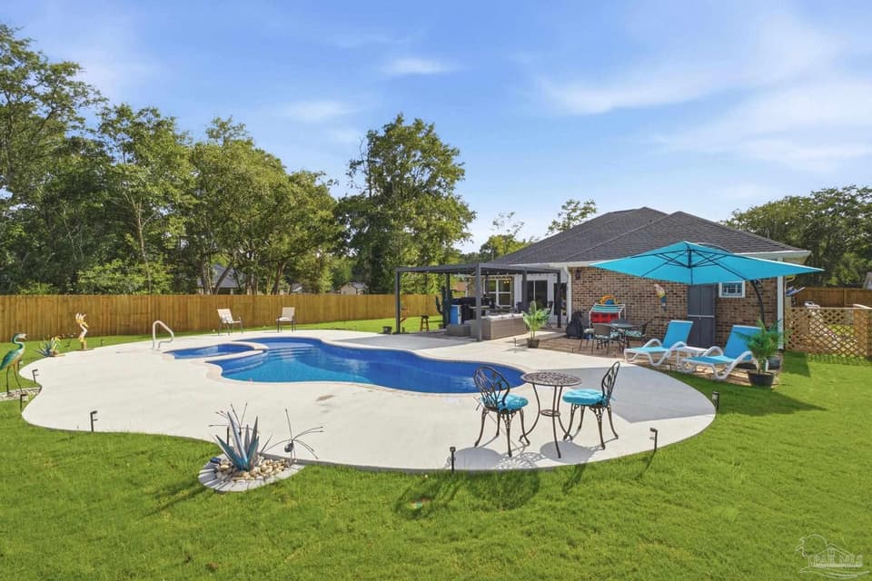 6552 Martin Rd, Milton FL 32570 photo 1
