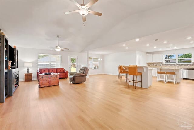 6009 Parsonage Cir, Milton FL 32570 photo 12