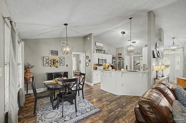 1347 Connemara Cir, Gulf Breeze FL 32563 photo 23