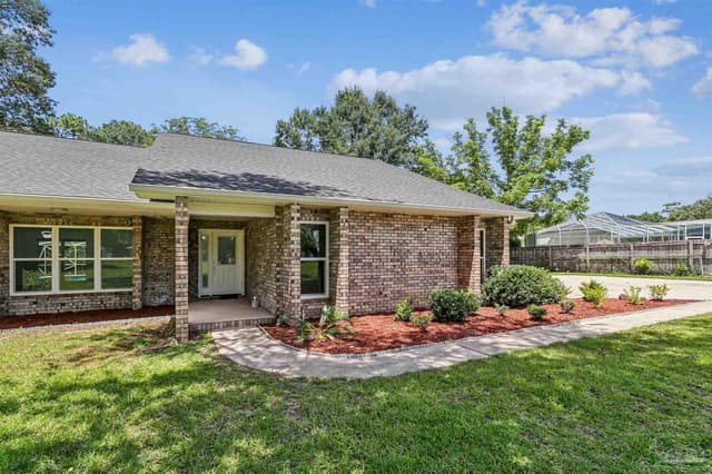 3049 Creekwood Dr, Cantonment FL 32533 photo 7