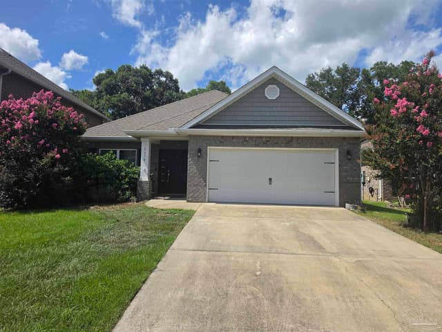 3678 Hawks Landing Cir, Pace FL 32571 photo 2