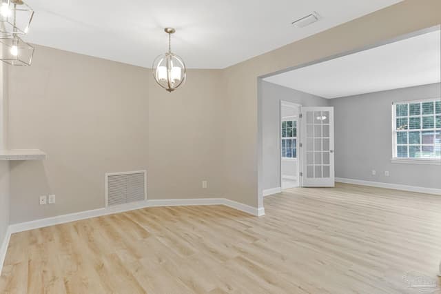 1750 Anderson St, Pensacola FL 32503 photo 8