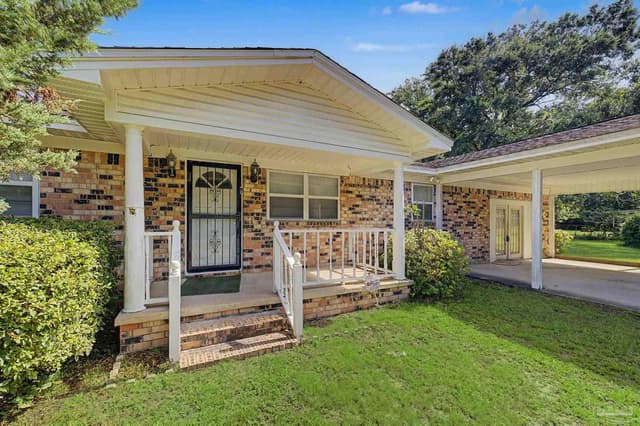 4808 Friendly St, Pace FL 32571 photo 6