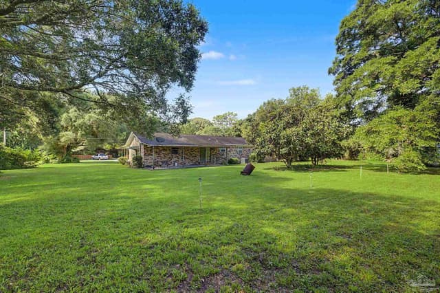 4808 Friendly St, Pace FL 32571 photo 9