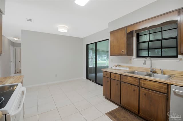6119 Forest Pines Dr, Pensacola FL 32526 photo 14