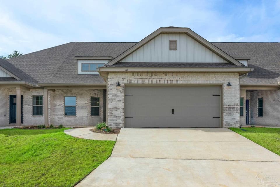 718 Canary Ct, Cantonment FL 32533 photo 1