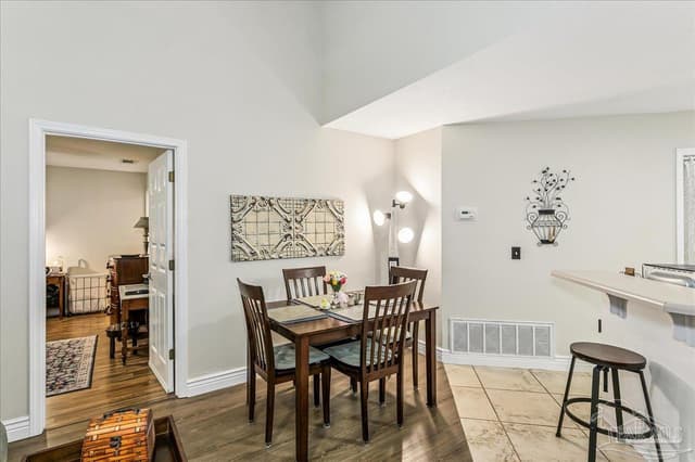 4848 La Casa Cir, Pace FL 32571 photo 10